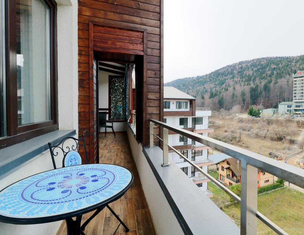 Sofia Apartment Синая Екстериор снимка